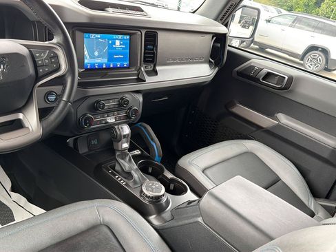 Used 2022 Ford Bronco Black Diamond AWD/4WD image 22