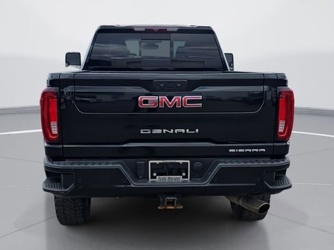 Certified 2022 GMC Sierra 2500 Denali image 5