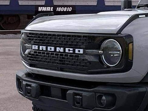 New 2026 Ford Bronco Big Bend w/ Black Diamond Package AWD/4WD image 23