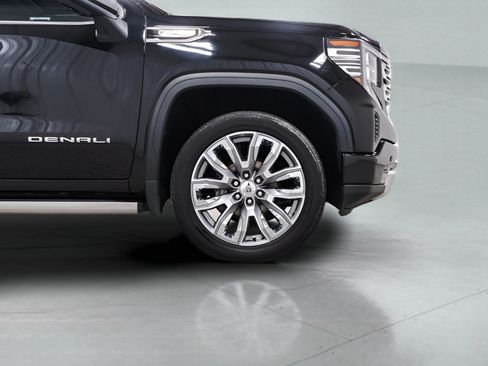 Used 2023 GMC Sierra 1500 Denali AWD/4WD image 7