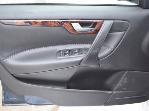 Used 2006 Volvo XC70 2.5T image 14