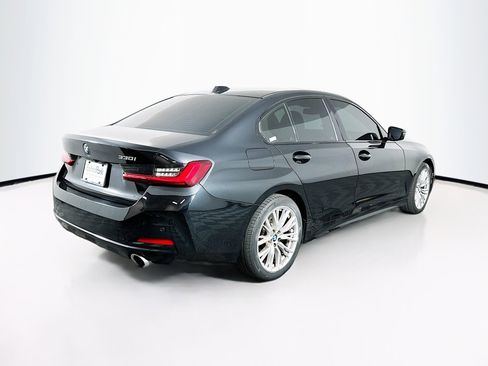 Used 2023 BMW 330i Sedan w/ Driving Assistance Package RWD image 9
