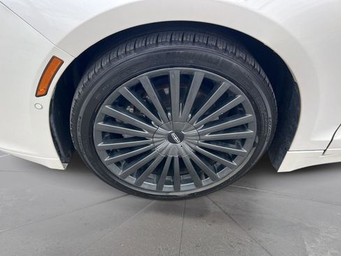 Used 2017 Lincoln MKZ Reserve w/ Technology Package image 11