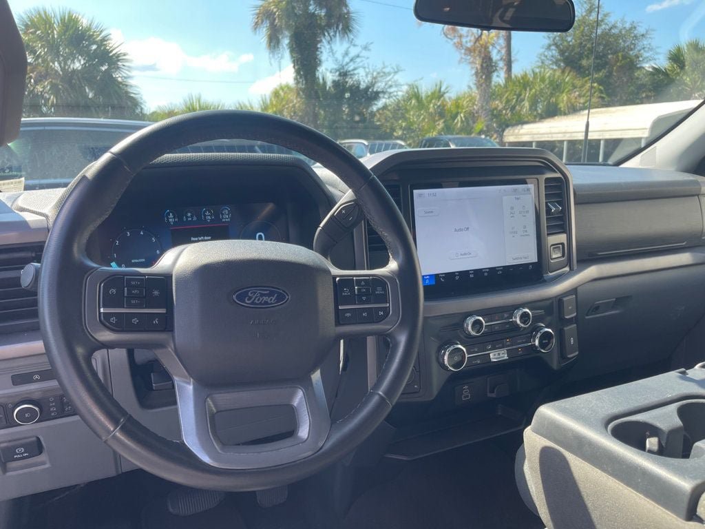 Used 2025 Ford F150 XLT AWD/4WD image 13