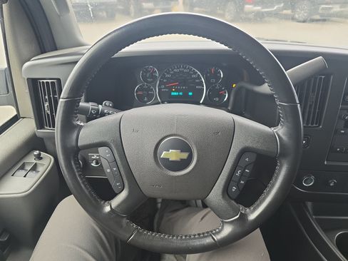 Used 2023 Chevrolet Express 3500 LS image 22