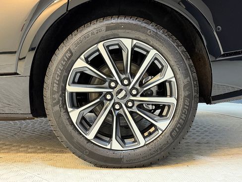 New 2026 Cadillac Lyriq Sport AWD/4WD image 12