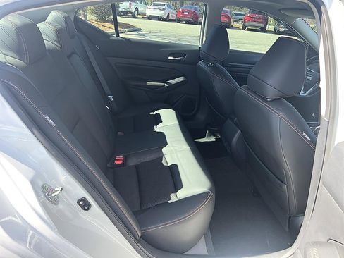 Certified 2021 Nissan Altima 2.5 SR w/ SR Premium Package image 16