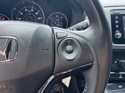 Used 2019 Honda HR-V Sport image 31