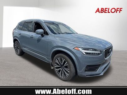 Used 2022 Volvo XC90 T6 Momentum w/ Advanced Package