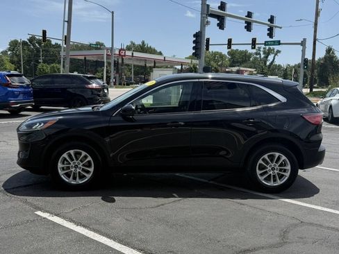 Used 2020 Ford Escape SE AWD/4WD image 9