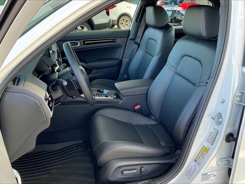 Certified 2025 Honda Civic Sport Touring image 9