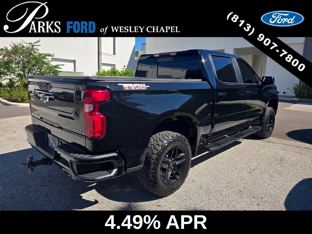 Used 2024 Chevrolet Silverado 1500 LT Trail Boss w/ Convenience Package II AWD/4WD image 3