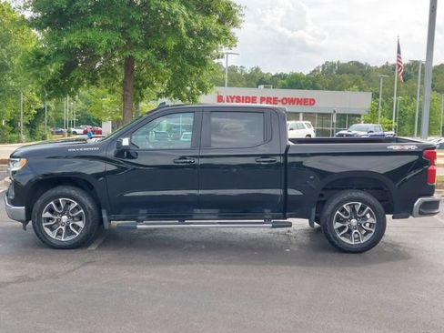 Used 2024 Chevrolet Silverado 1500 LT AWD/4WD image 10