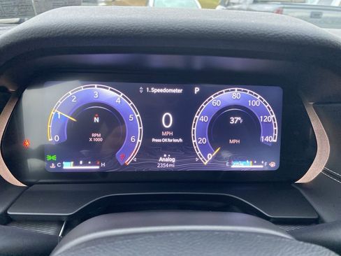 Used 2025 Jeep Grand Cherokee Altitude image 25