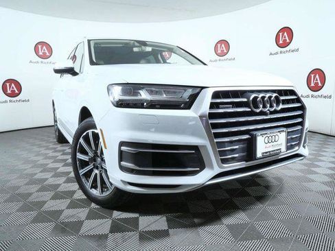 Used 2017 Audi Q7 3.0T Premium Plus AWD/4WD image 2