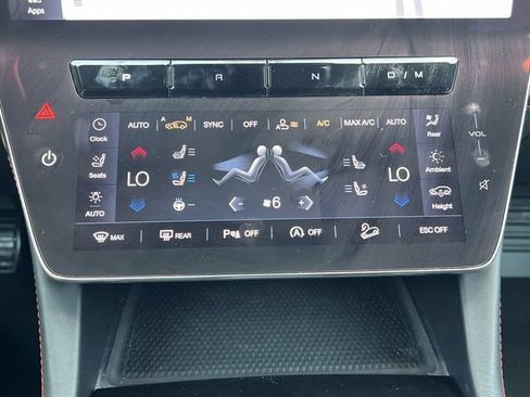 Used 2023 Maserati Grecale Modena AWD/4WD image 22