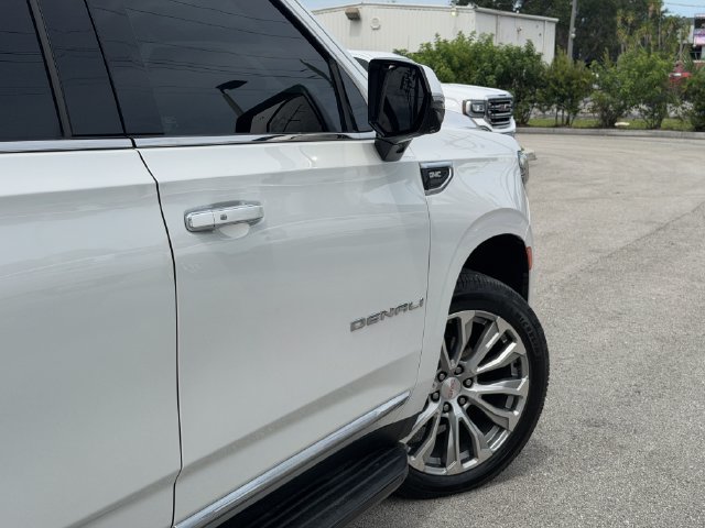 Used 2022 GMC Yukon Denali RWD image 9