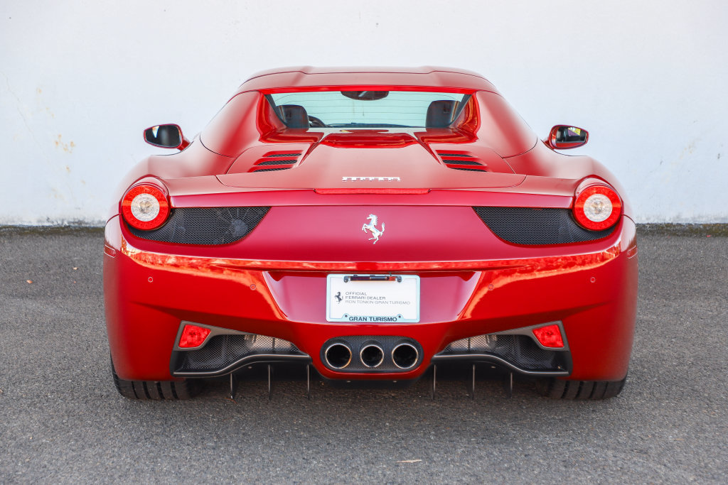 Used 2012 Ferrari 458 Spider RWD image 41
