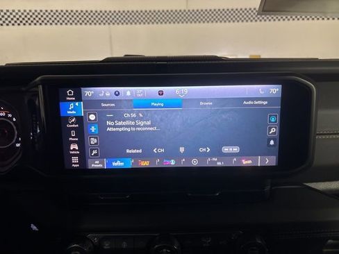 New 2026 Jeep Gladiator Sport image 30