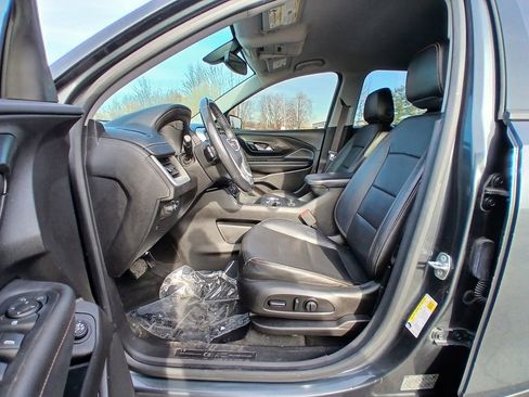 Used 2018 GMC Terrain SLT w/ Preferred Package image 9