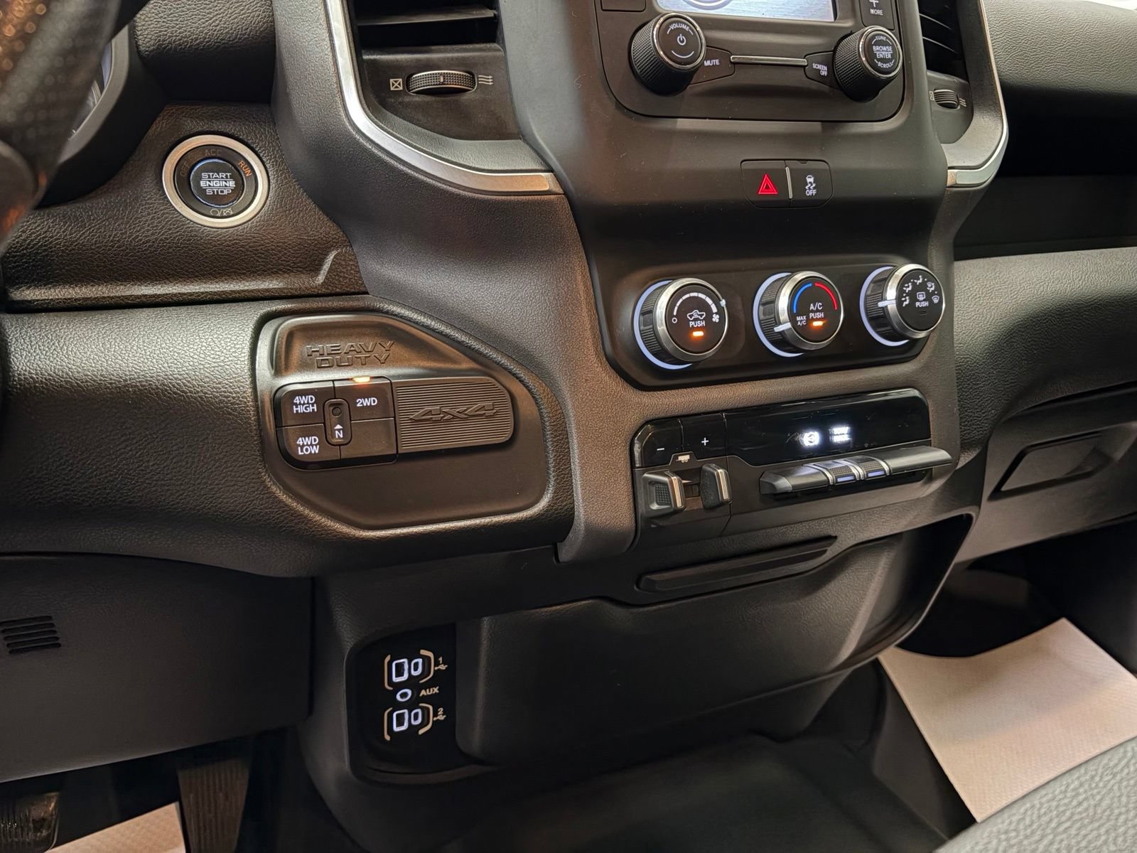 Used 2019 RAM 2500 Big Horn AWD/4WD image 16