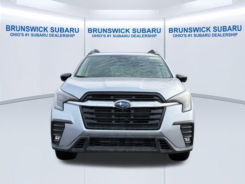 New 2026 Subaru Ascent Limited image 2