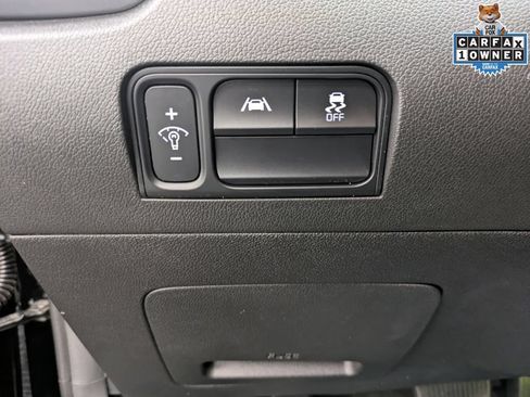 Used 2023 Kia Sorento S w/ Panoramic Sunroof Package AWD/4WD image 22