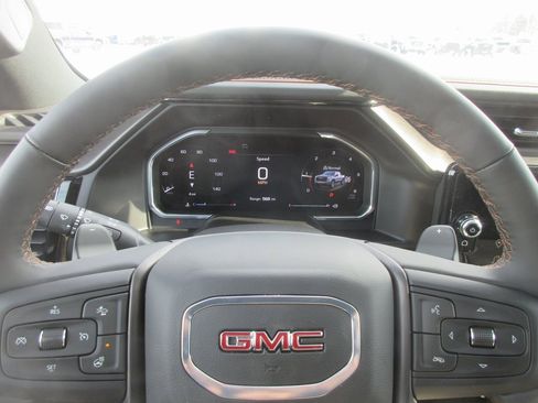 New 2026 GMC Sierra 1500 AT4 w/ AT4 Premium Package image 15