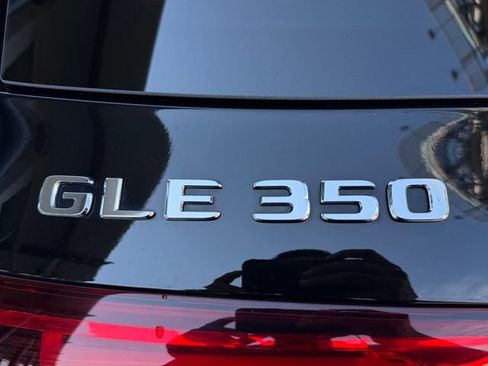 Used 2022 Mercedes-Benz GLE 350 4MATIC image 9