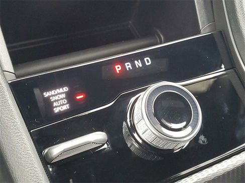 New 2025 Jeep Grand Cherokee Limited w/ Trailer Tow Package image 30