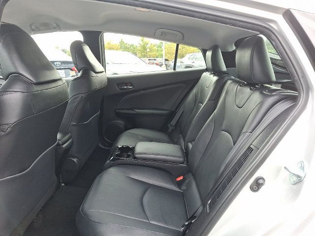 Used 2017 Toyota Prius Prime Advanced w/ Carpet Mat Package FWD image 10