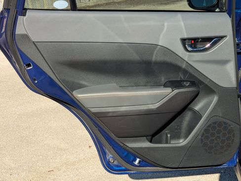 Used 2024 Subaru Crosstrek 2.5i Limited w/ Popular Package #3A image 16