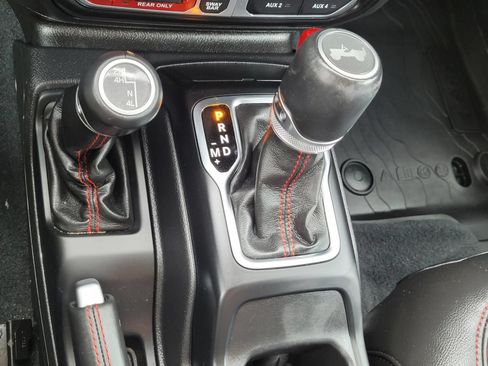 Used 2022 Jeep Wrangler Rubicon w/ LED Lighting Group AWD/4WD image 25