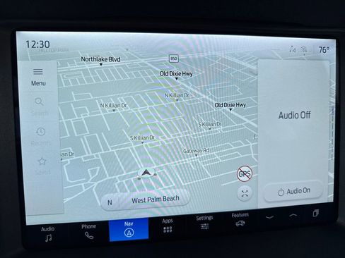 New 2025 Ford Bronco Badlands image 9