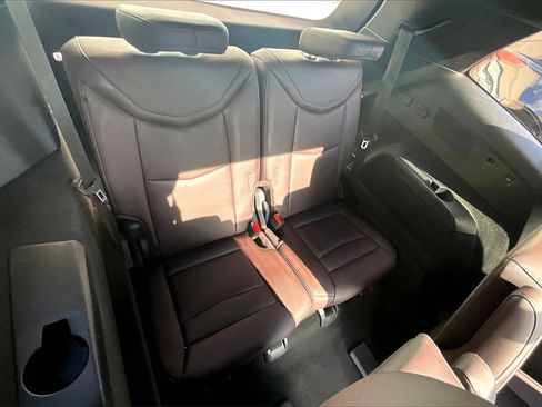 Used 2022 Cadillac XT6 Premium Luxury w/ Technology Package image 26