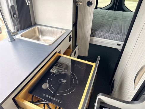 Used 2020 Mercedes-Benz Sprinter 144 Cargo image 29