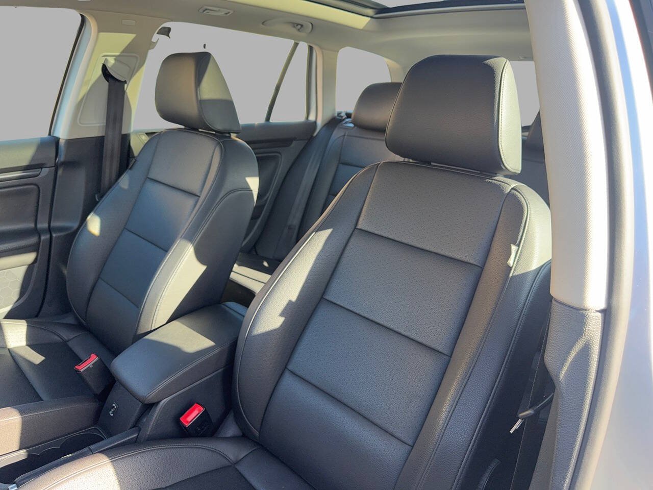 Used 2014 Volkswagen Jetta SE FWD image 15