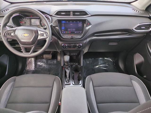Used 2023 Chevrolet TrailBlazer LT w/ Convenience Package AWD/4WD image 16