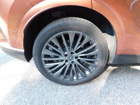 Used 2023 Lexus RX 350 FWD w/ Accessory Package (Z1) image 8