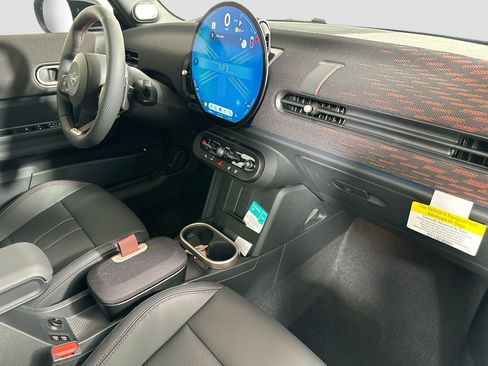 New 2026 MINI Cooper S image 30