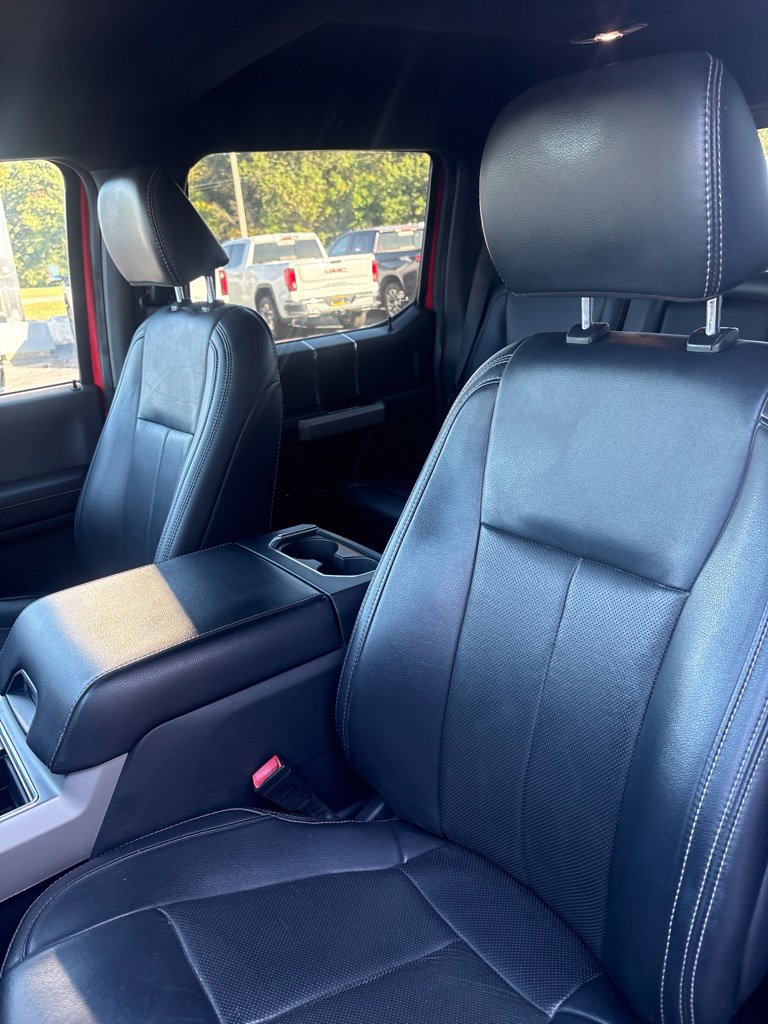 Used 2022 Ford F350 Lariat w/ Lariat Ultimate Package AWD/4WD image 16
