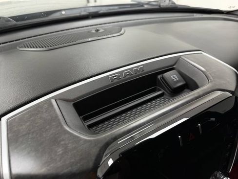 Used 2022 RAM 1500 Big Horn AWD/4WD image 25