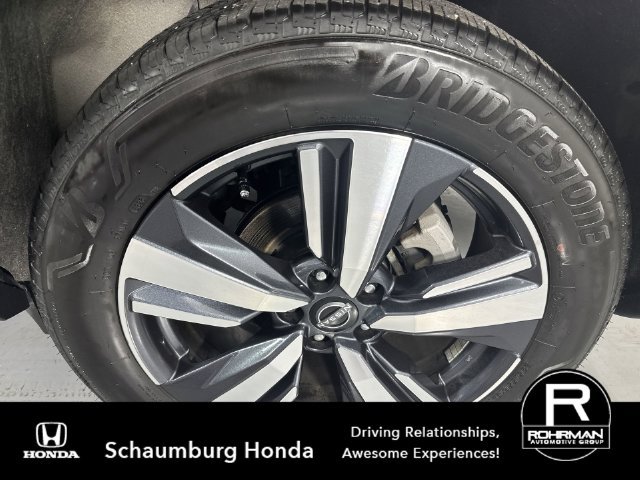 Used 2026 Nissan Rogue SL AWD/4WD image 5