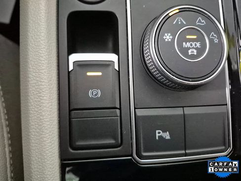 Used 2022 Volkswagen Atlas SE image 27