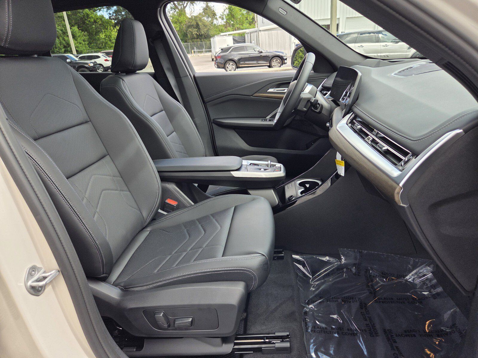 New 2027 BMW X1 xDrive28i AWD/4WD image 17