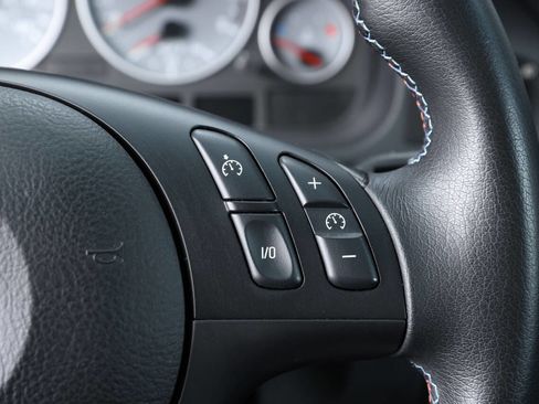 Used 2003 BMW M5 image 57