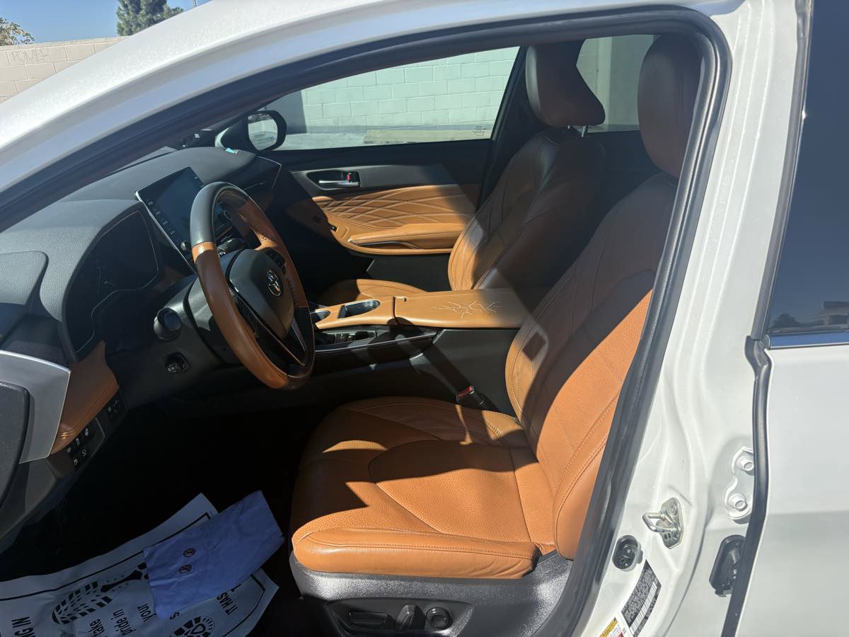 Used 2020 Toyota Avalon Limited w/ Advanced Safety Package FWD image 24