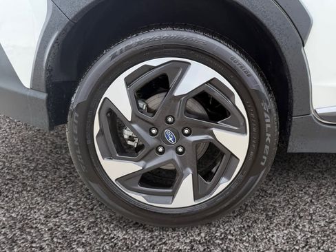 Used 2025 Subaru Crosstrek 2.5i Limited w/ Crosstrek Mirror Package image 28