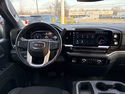 Used 2023 GMC Sierra 1500 Elevation image 18