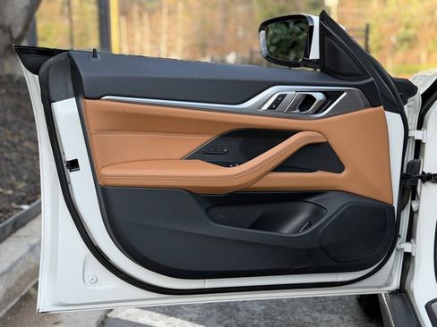 Used 2023 BMW i4 eDrive35 image 28